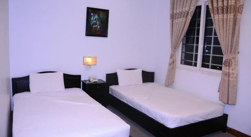 Hoang Loc Hotel