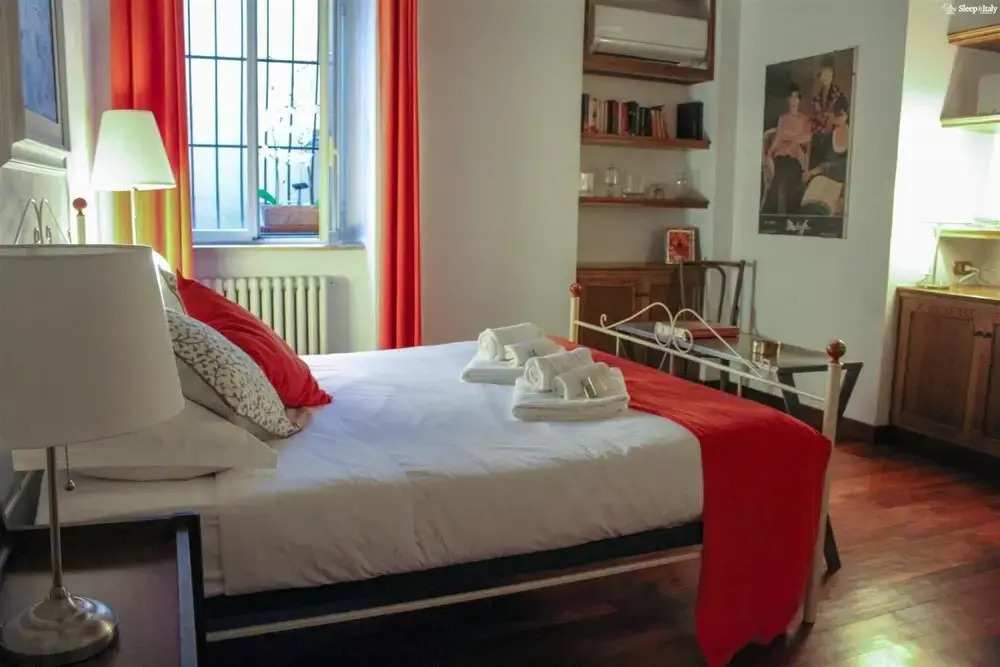 Casa Iside in Rome With 1 Bedrooms and 1 Bathrooms