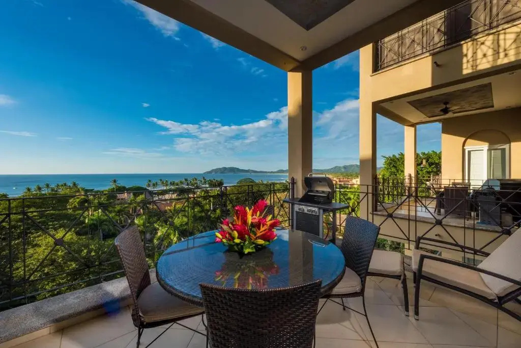 Matapalo 605- 2 Bedroom Ocean View Condo at the Diria Resort