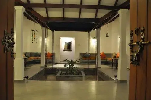 Tissakumbura Villa