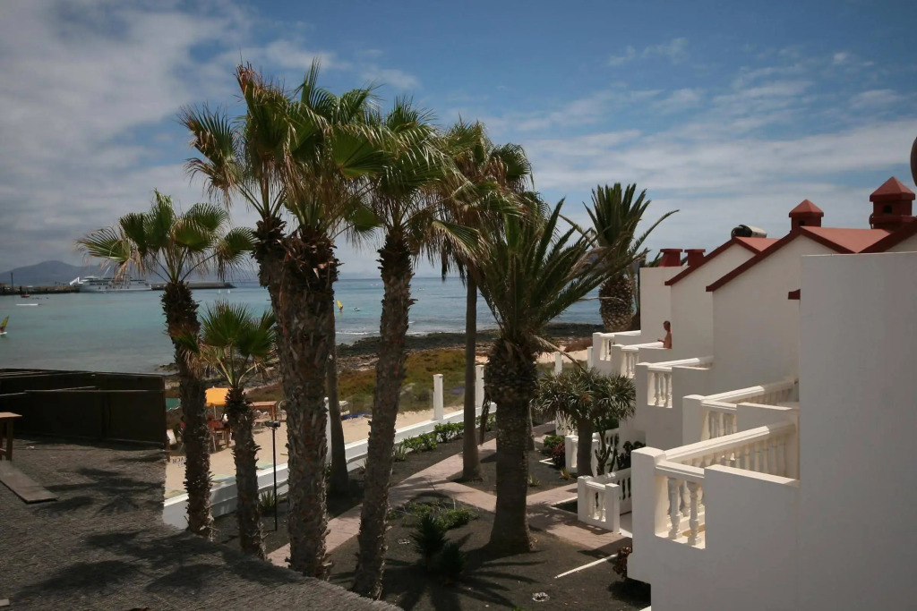 Apartamentos LIVVO Galera Beach