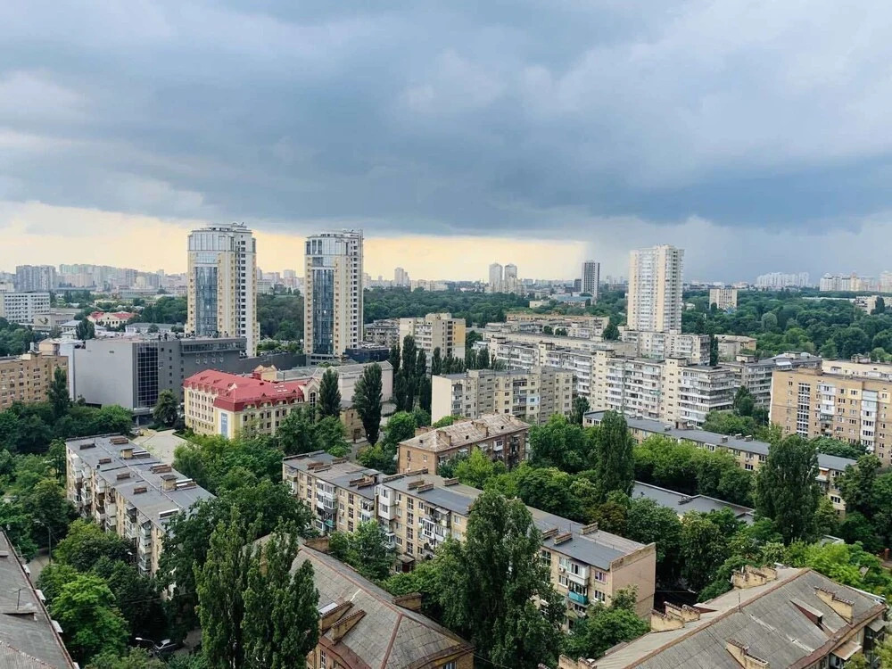 Новые апартаменты в центре Киева