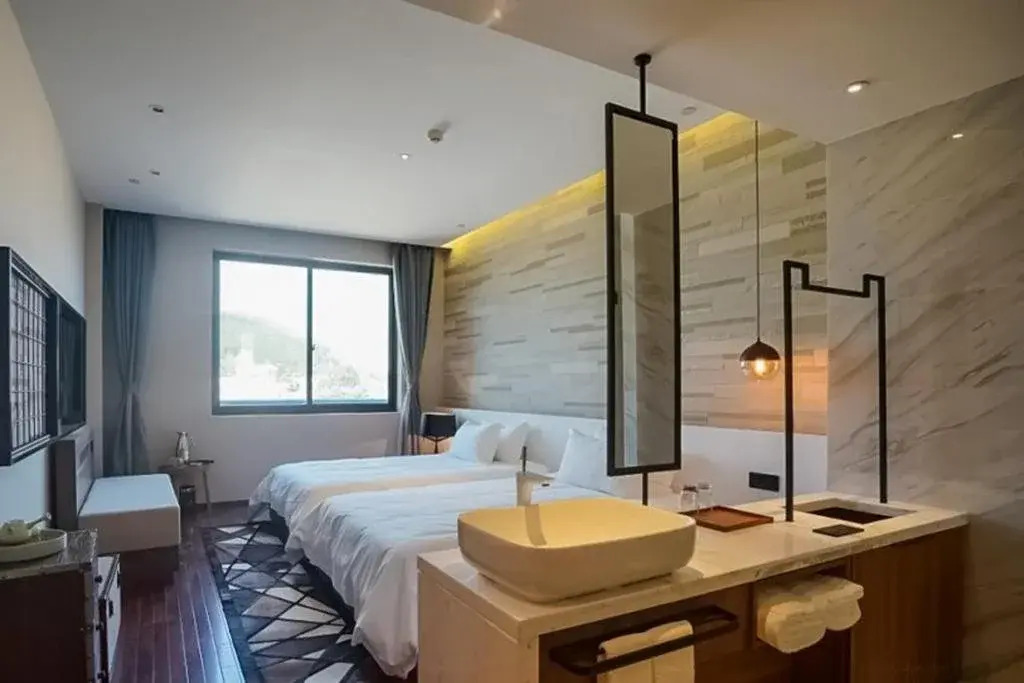 Aizhu Boutique Theme Hotel