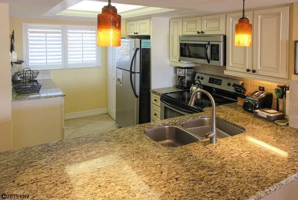 Carlos Pointe 421 - 2 Br Condo