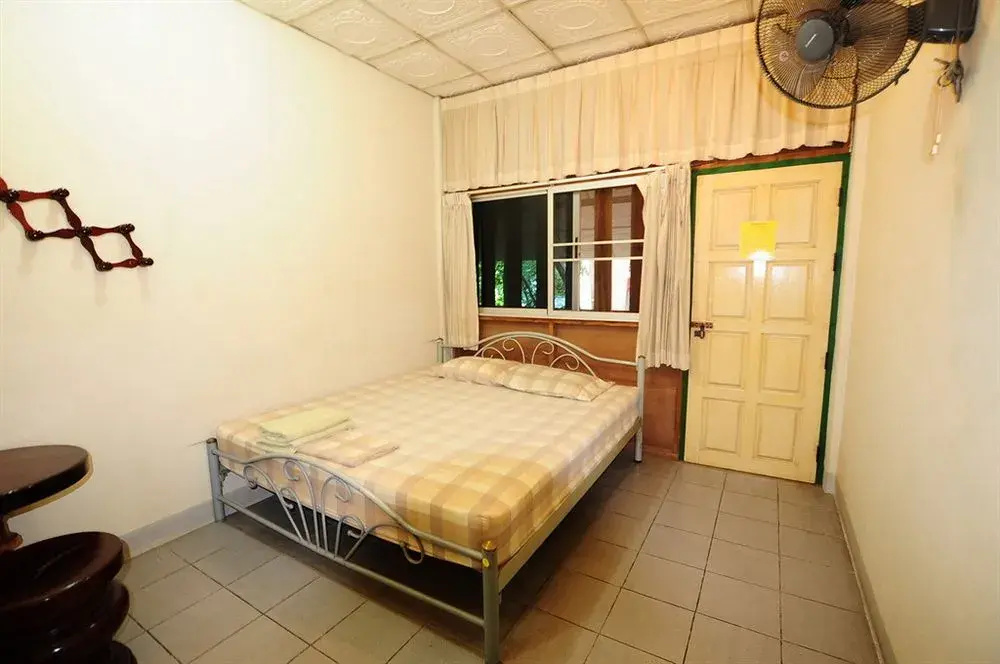 Sukhothai Guest House