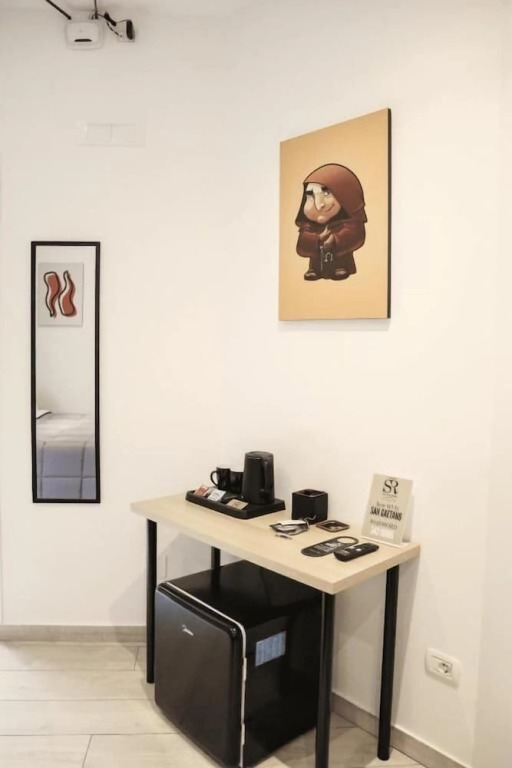 5 Santi Rooms