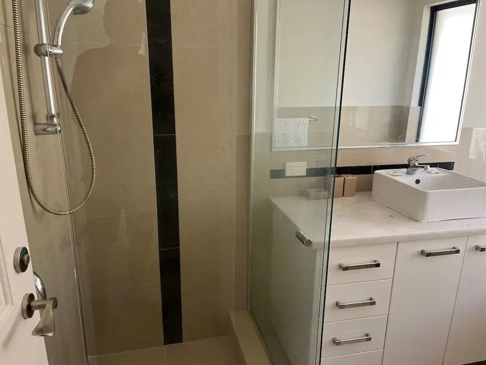 Cloverdale Family Accommodation