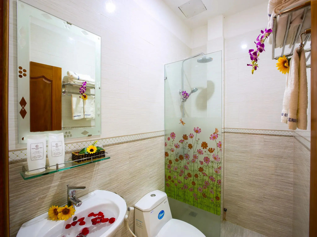 Thành Hoàng Châu Hotel