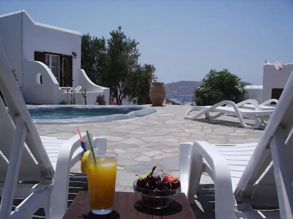 La Veranda of Mykonos Traditional Guesthouse