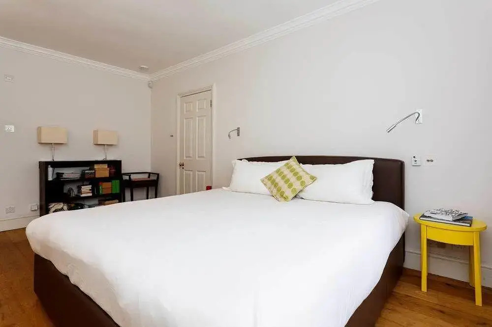Elegant Home near Kensington High Street