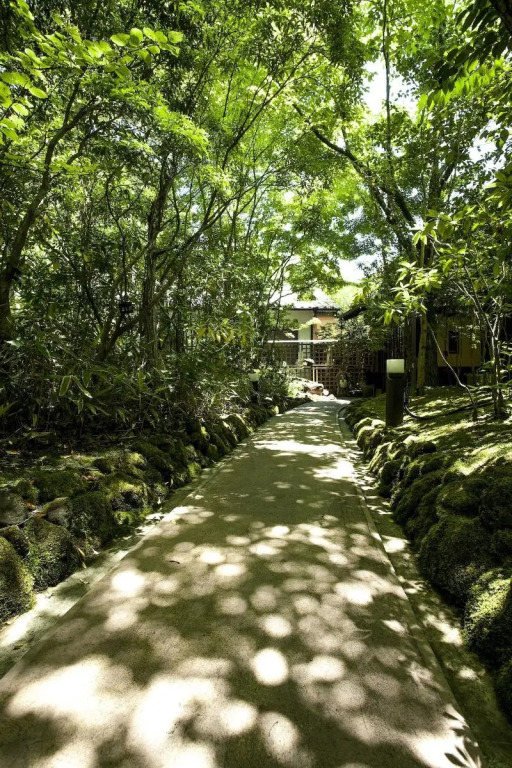Satonoyu Waraku 13 years or older