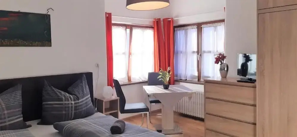 Studio Apartments Haus Schneider