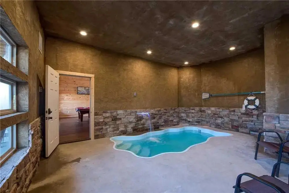 Majestic Waters 2 Bedroom Home with Private Pool