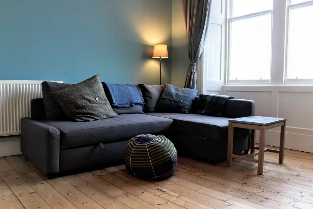 Modern Arthurs Seat Apartment