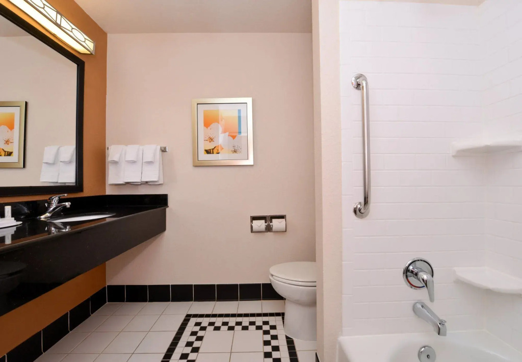 Fairfield Inn and Suites by Marriott Fort Wayne