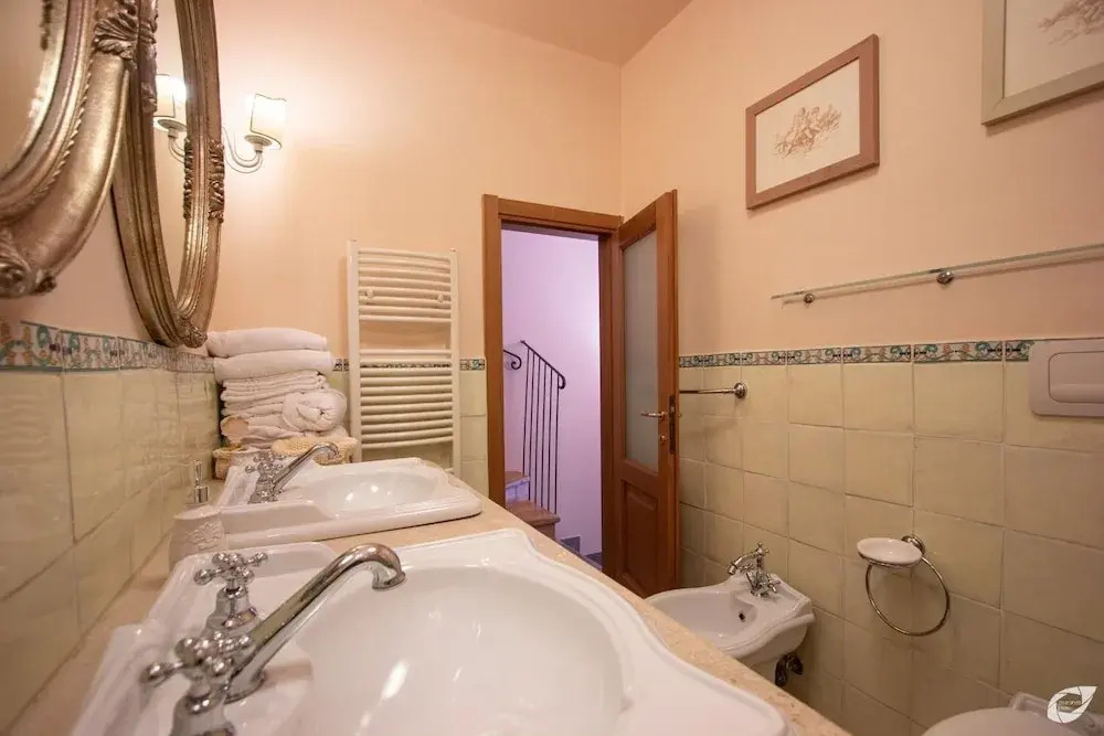 Mozza Suite 2