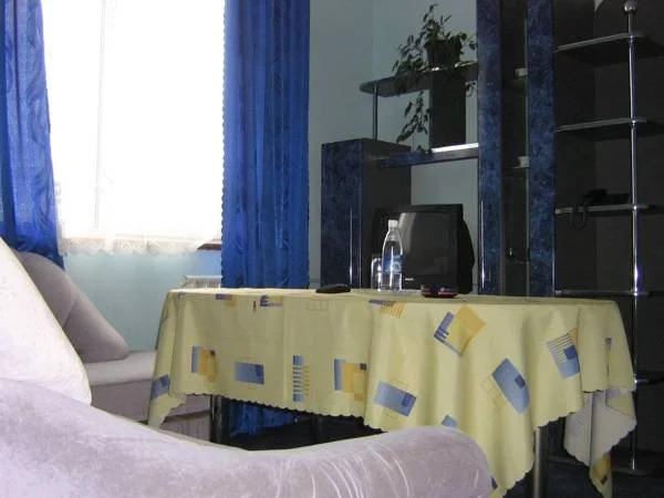 Hotel Monarch