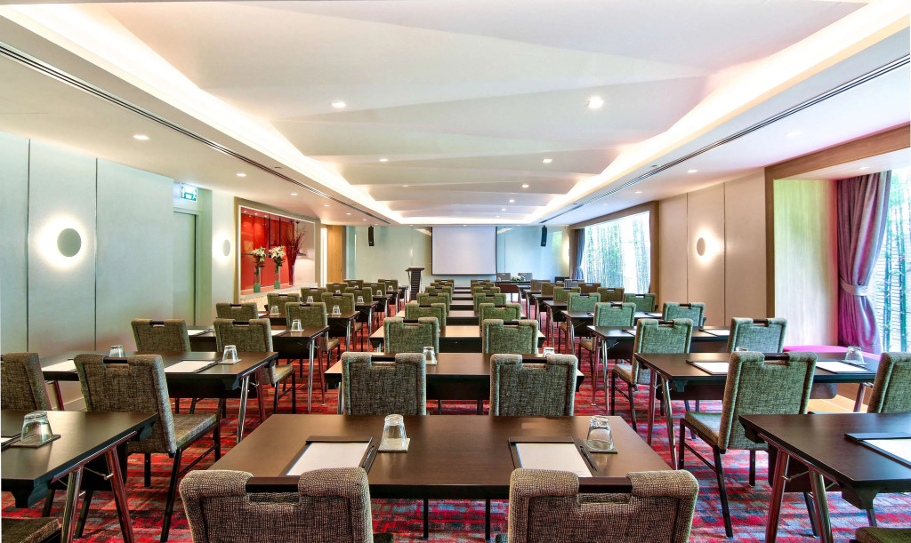 Park Plaza Bangkok Soi 18