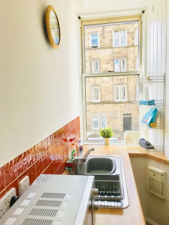 Easter Road Edinburgh Apartment