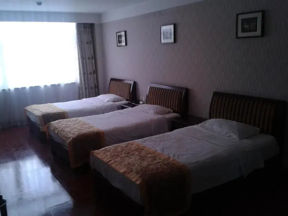 Jiaotong Hotel