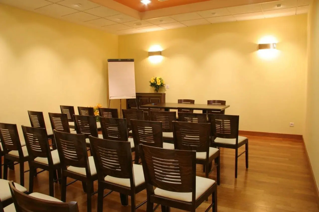 Ascot Premium Hotel