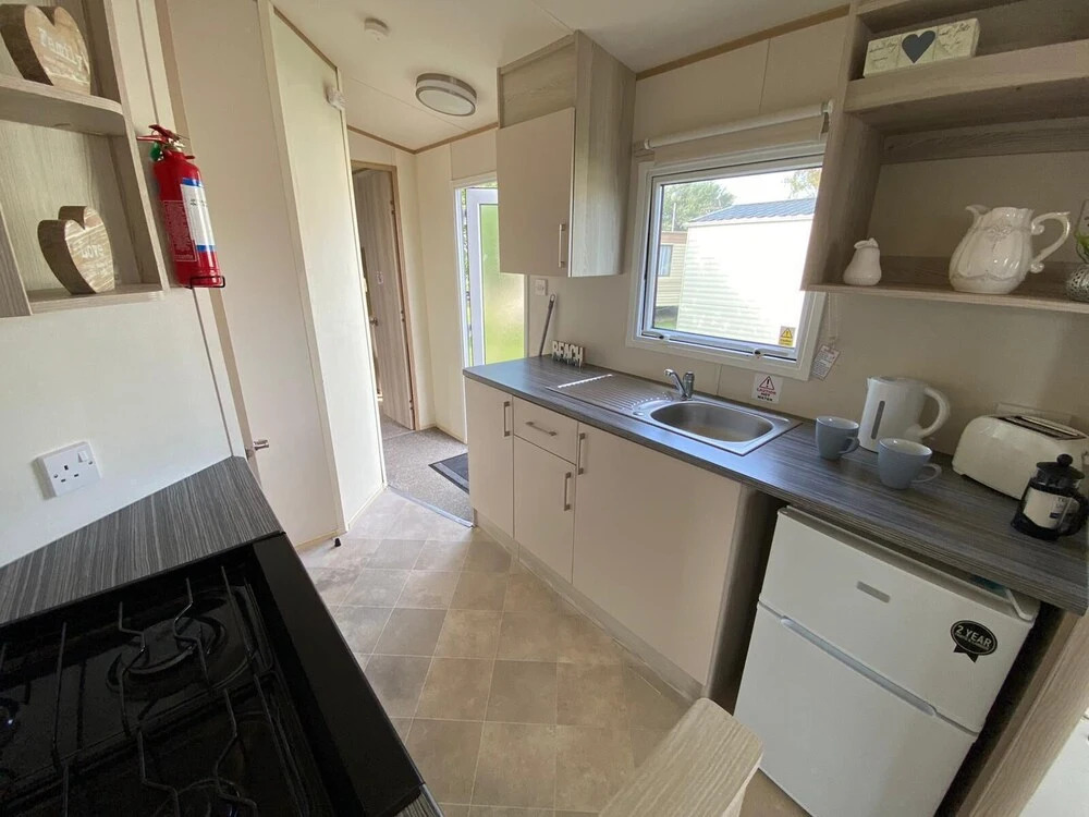 A Stunning Spacious Holiday Caravan at Seawick