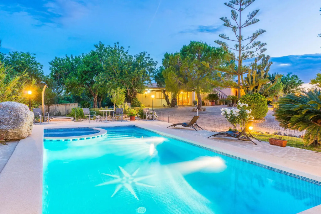VILA - Villa with sea views in SANTA MARGALIDA. Free WiFi