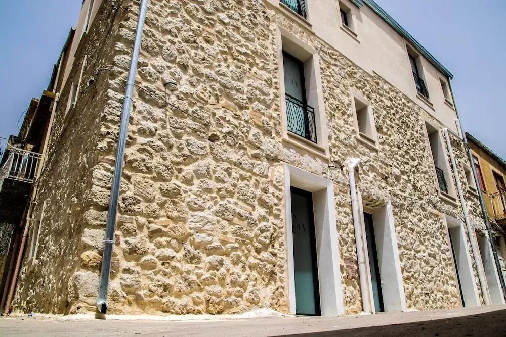 Anima Holiday Home