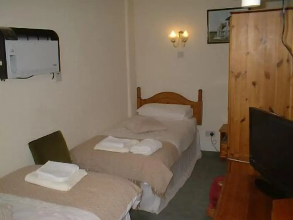 Palace Hotel - Small Hotel