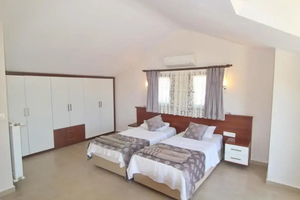 Opal Villa 1