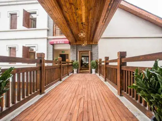Dodo Jinyun Resort Hotel (Guiyang Tianhetan Branch)