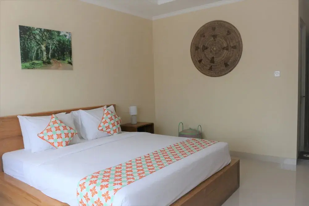 Esperanza Luxury Inn Hotel