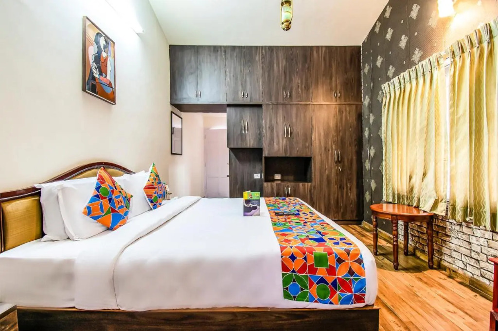 FabHotel St. Clouds