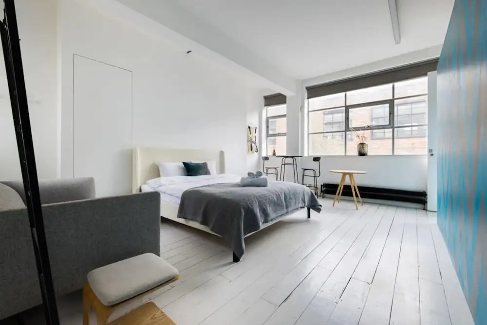Bright Work Live Industrial Loft in Shoreditch