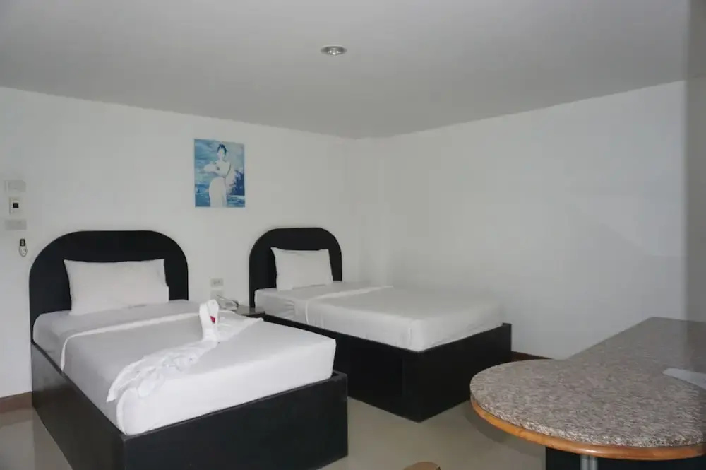 Nirakon Hotel