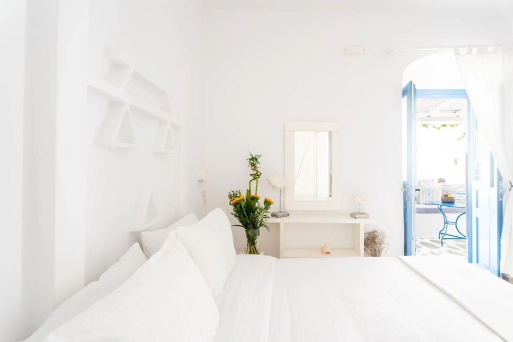 Eleannas Mykonos