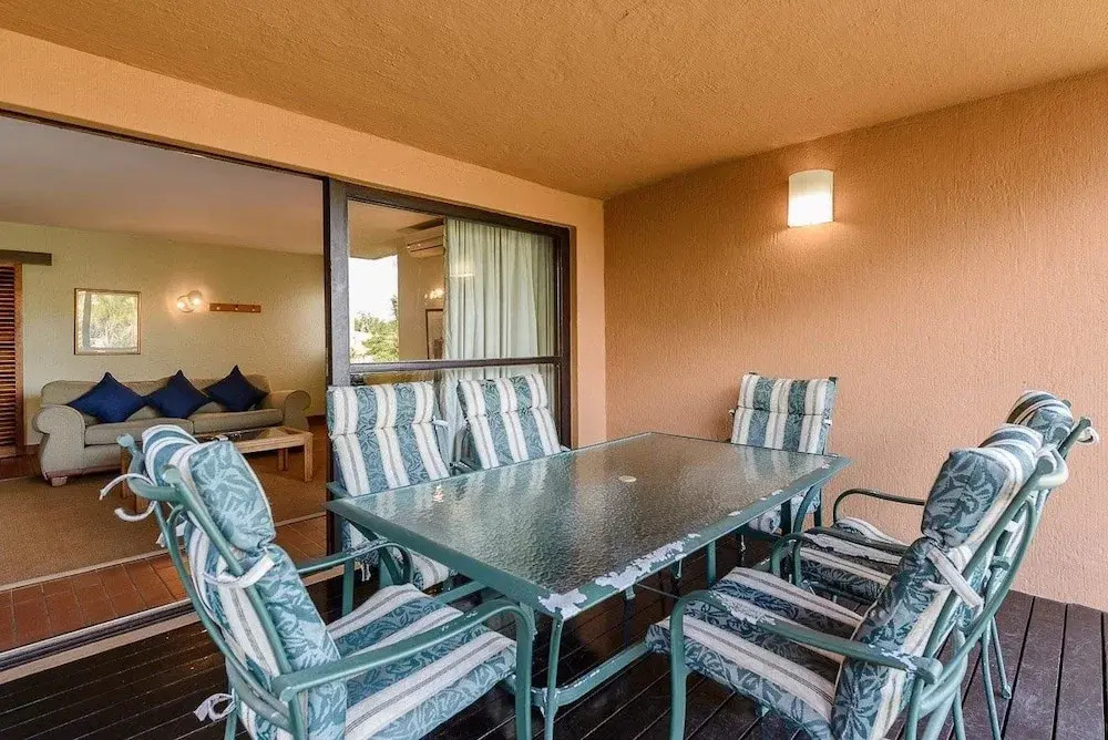 San Lameer Villa Rentals 3206