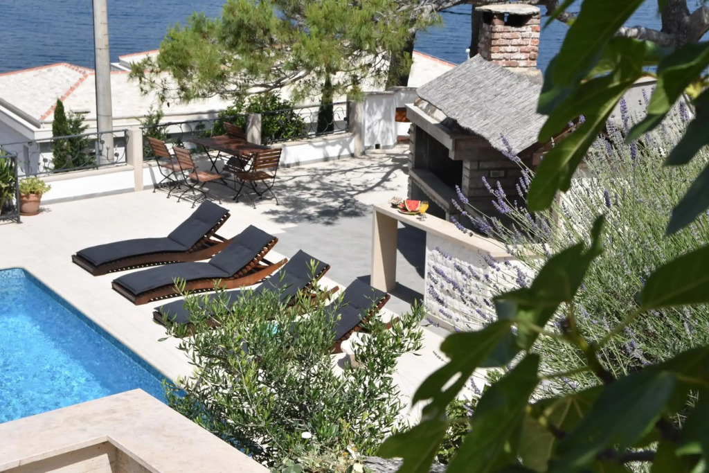 Villa Sky