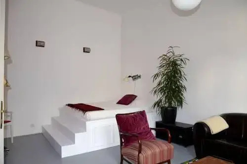 Micas House