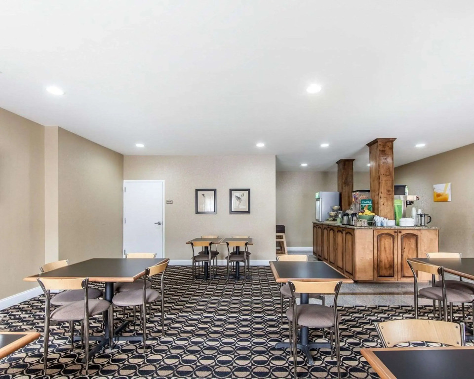Quality Inn