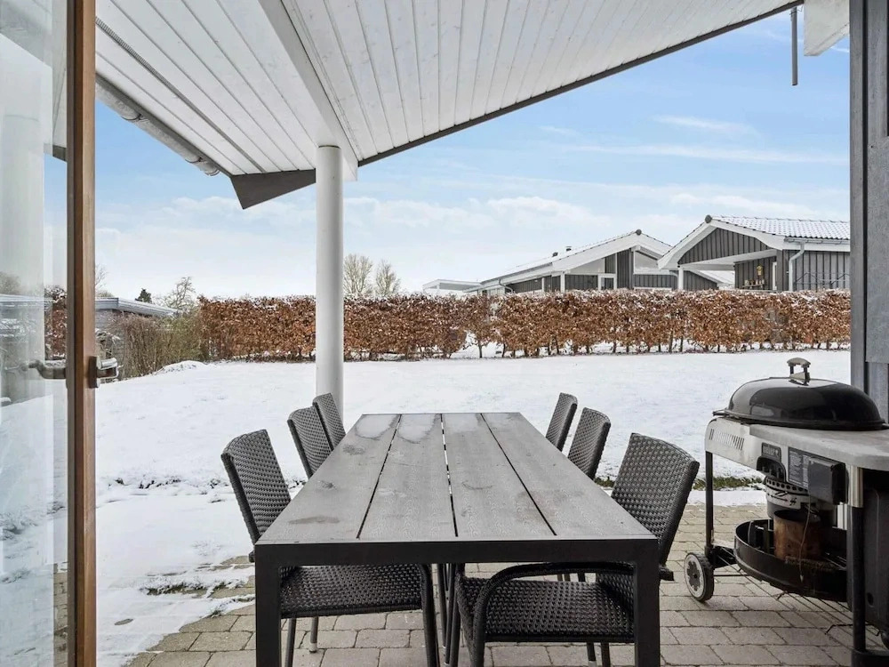 4 Star Holiday Home in Ronde