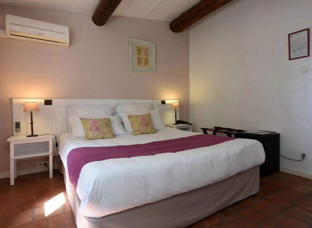 Logis Hotel le Mas De Cure Bourse