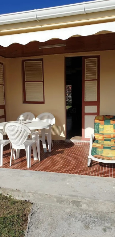 House With 2 Bedrooms in Sainte-anne, With Enclosed Garden and Wifi -