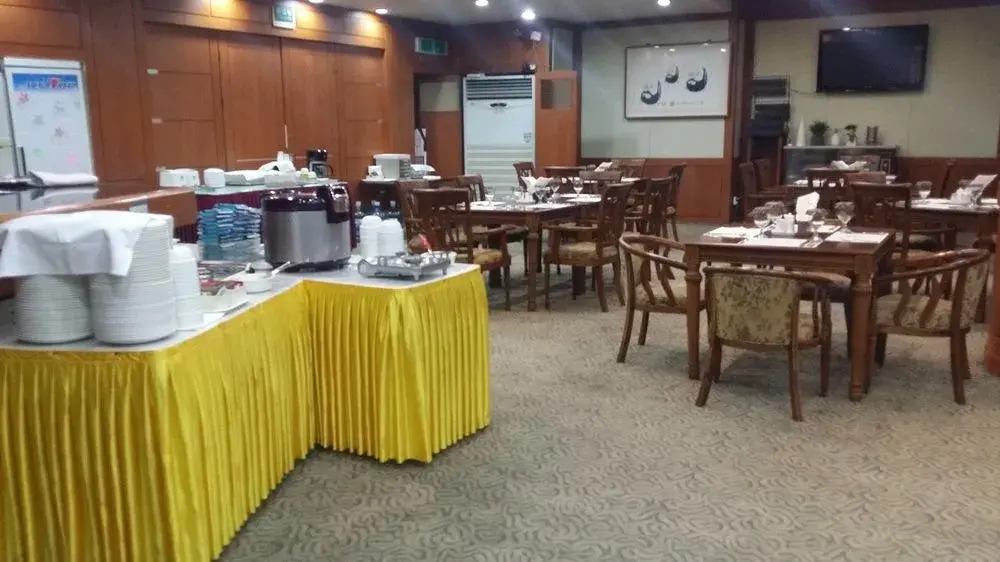 Gallery Tourist Hotel