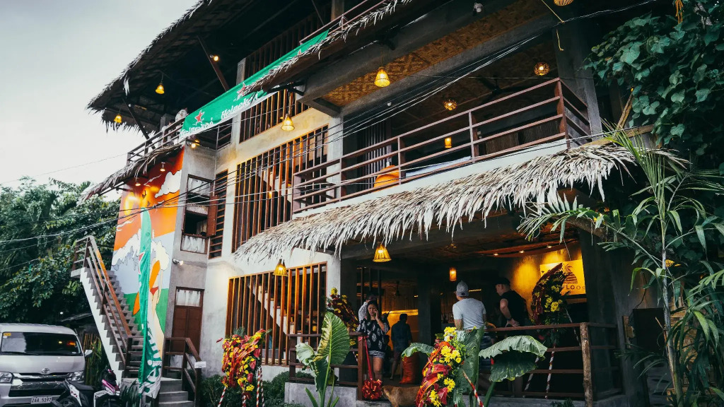 Hang Loose Hostel