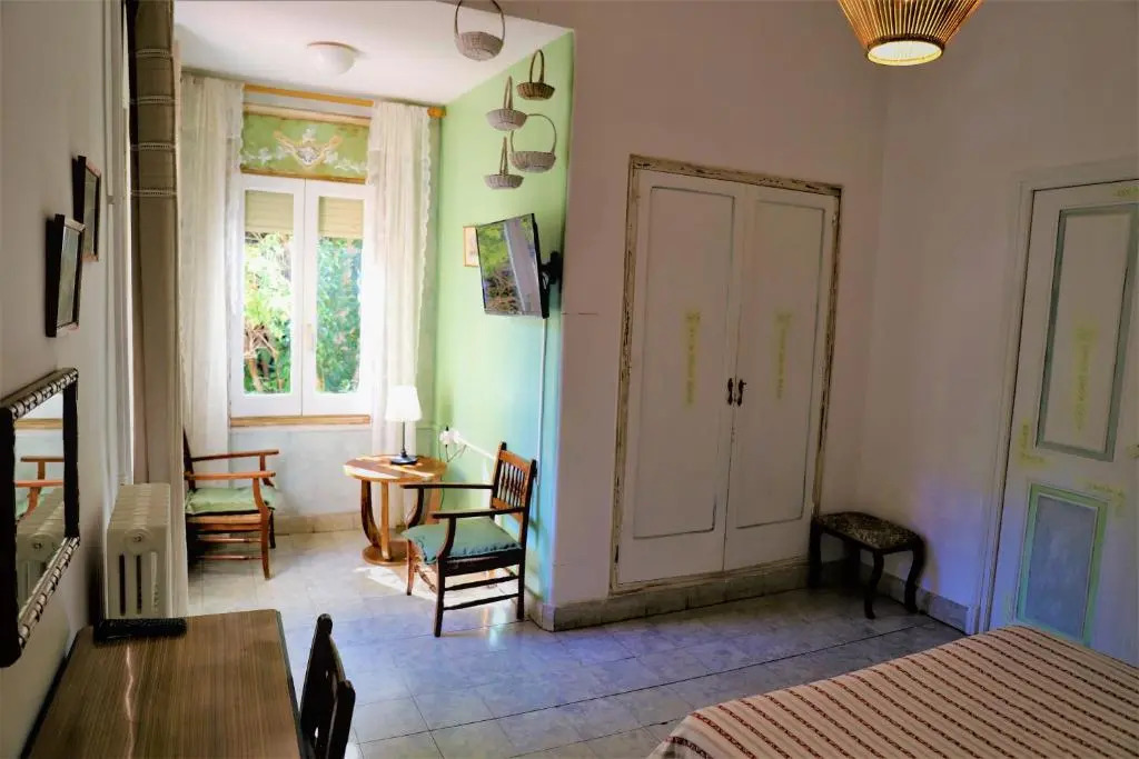 Hostal Montsoliu