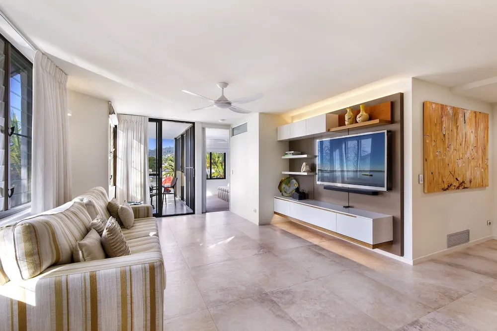 Pisces Apartments
