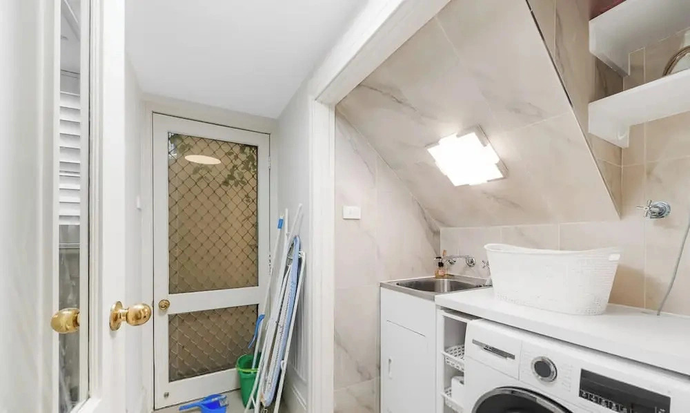 Metawise Luxury 3BR Terrace in The Heart of Sydney