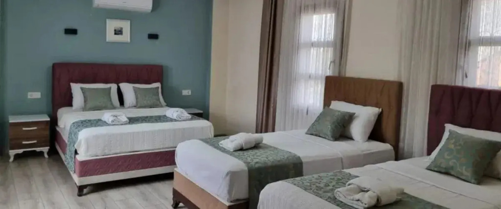 Otel Sezgin Kuşadası