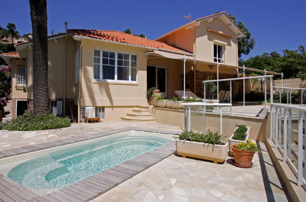 Villa Lou Cade, vue imprenable et plage privée, Théoule-sur-mer